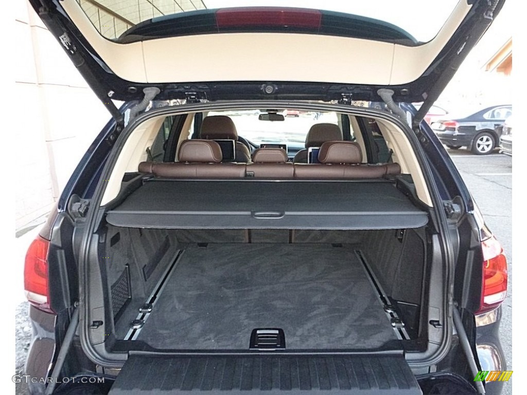 2014 BMW X5 xDrive35i Trunk Photo #118844911
