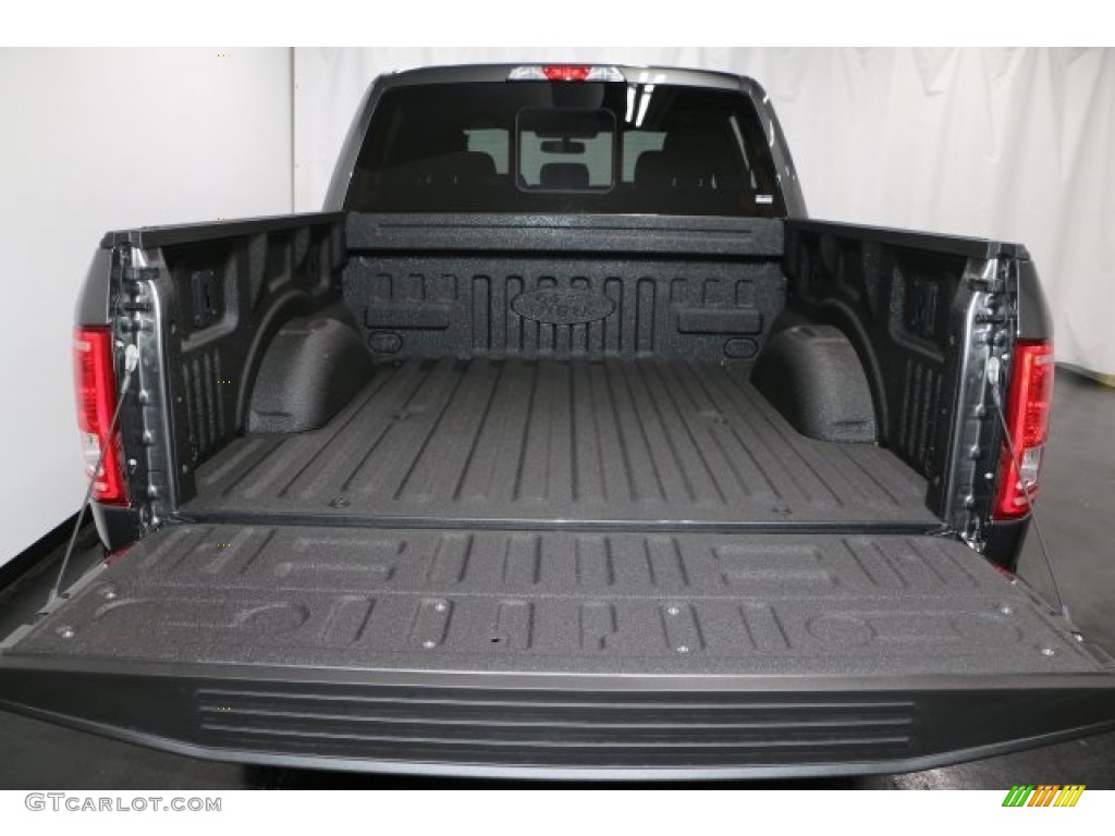 2017 F150 XLT SuperCrew 4x4 - Magnetic / Black photo #9