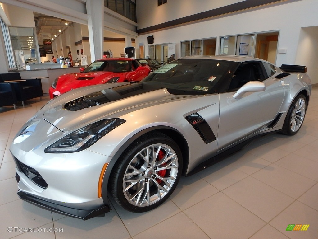 Blade Silver Metallic 2017 Chevrolet Corvette Z06 Coupe Exterior Photo #118845649