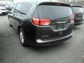 2017 Granite Crystal Metallic Chrysler Pacifica LX  photo #11