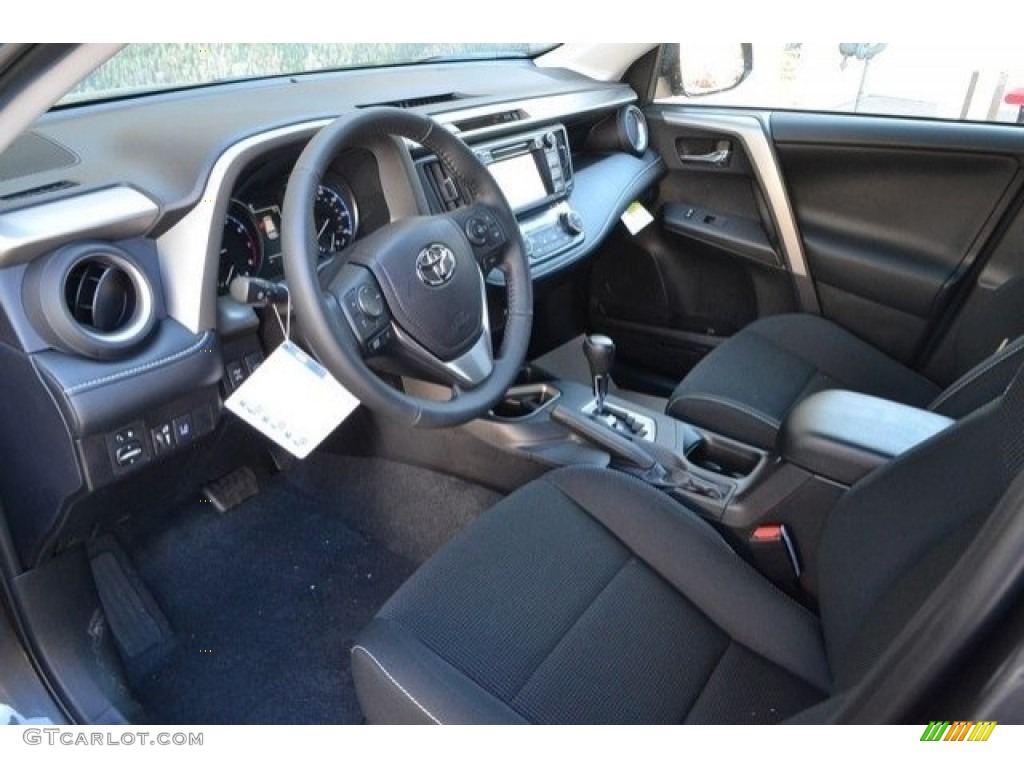 2017 RAV4 XLE AWD - Magnetic Gray Metallic / Black photo #5