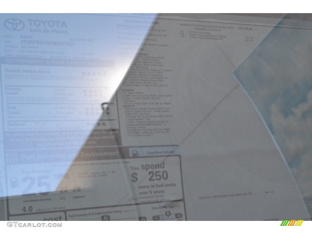 2017 RAV4 XLE AWD - Magnetic Gray Metallic / Black photo #10