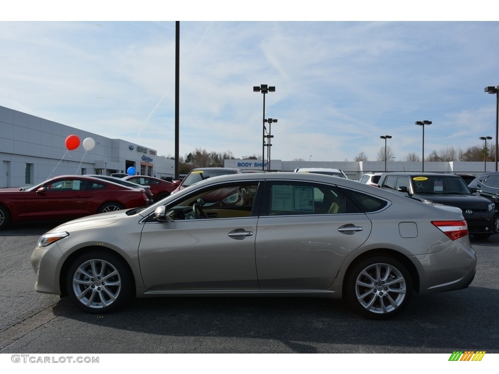 2013 Avalon XLE - Champagne Mica / Almond photo #5
