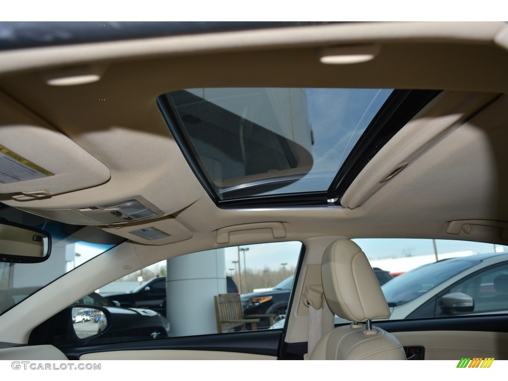 2013 Avalon XLE - Champagne Mica / Almond photo #10