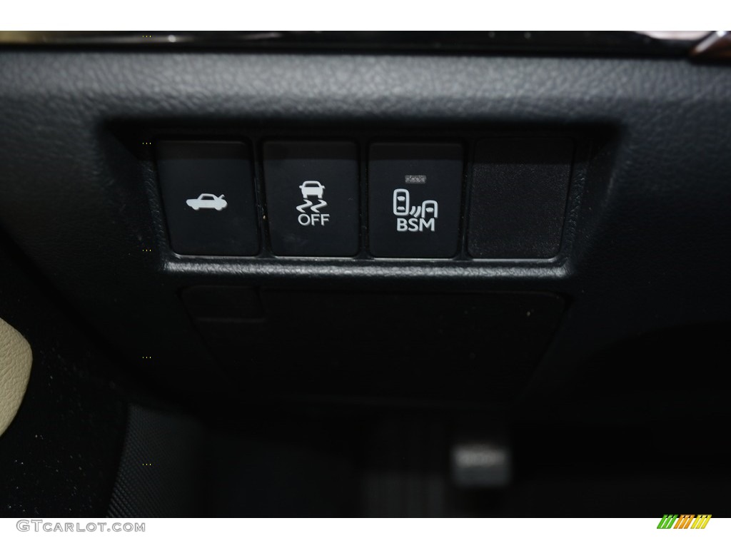 2013 Avalon XLE - Champagne Mica / Almond photo #26