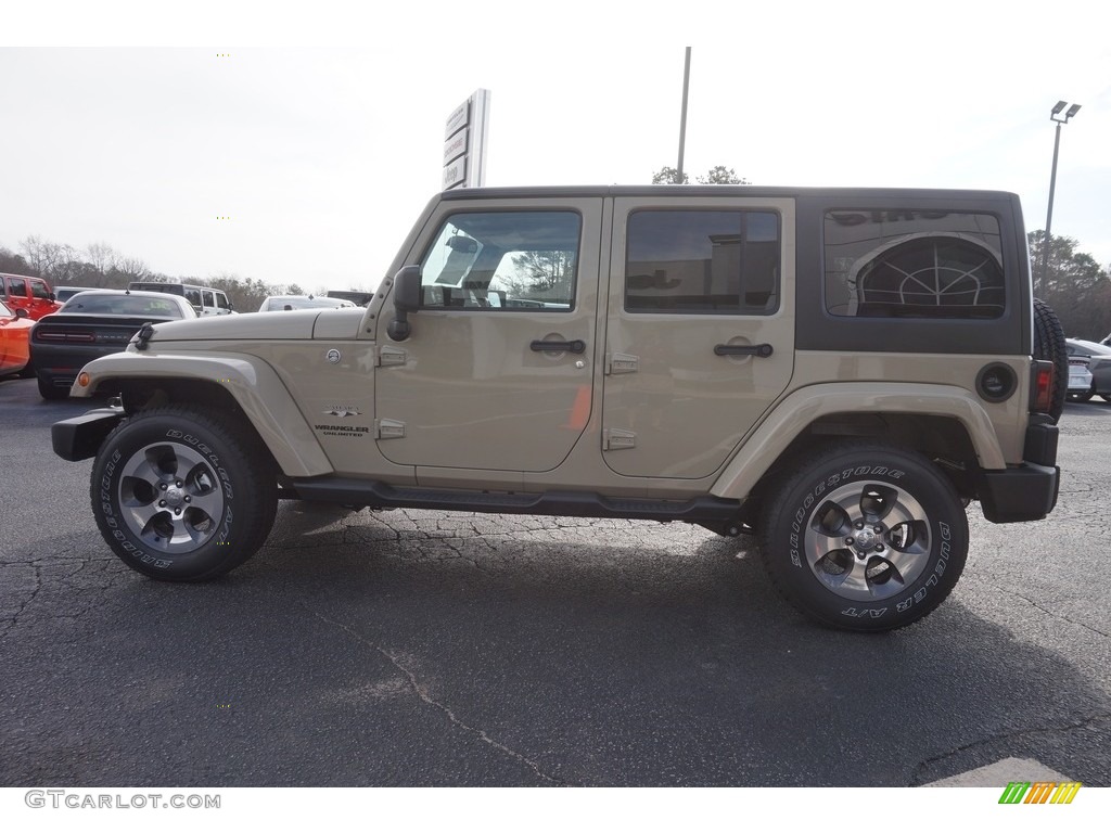 2017 Wrangler Unlimited Sahara 4x4 - Gobi / Black photo #4