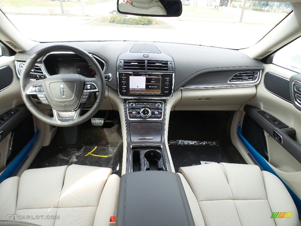 Cappuccino Interior 2017 Lincoln Continental Reserve AWD Photo #118851974