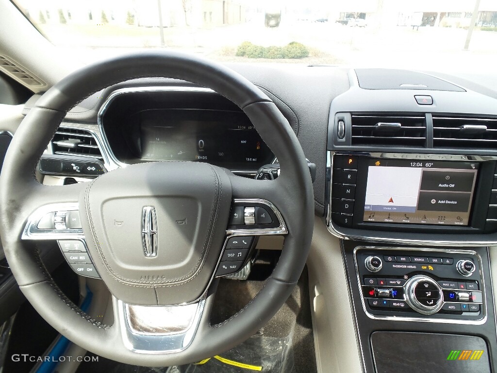 2017 Lincoln Continental Reserve AWD Cappuccino Dashboard Photo #118852007