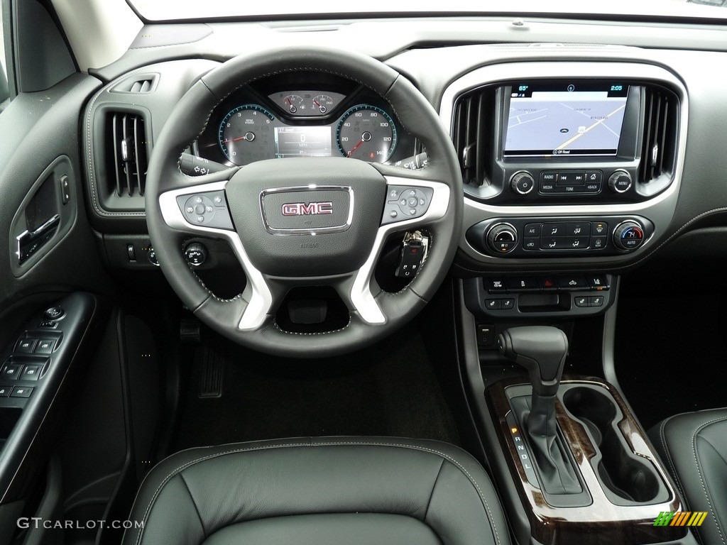 2017 GMC Canyon SLT Crew Cab 4x4 Jet Black Dashboard Photo #118857521