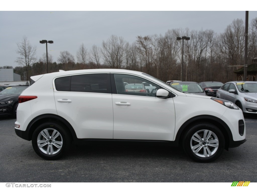 2017 Sportage LX - Clear White / Black photo #2