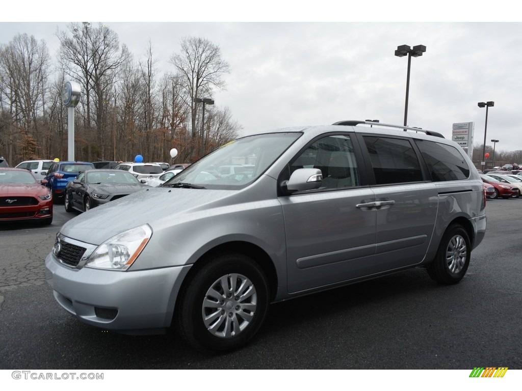 2011 Sedona LX - Clear Silver / Beige photo #6