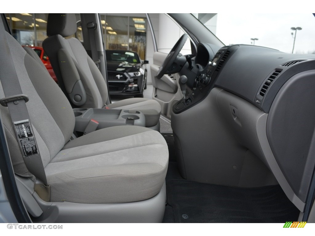 2011 Sedona LX - Clear Silver / Beige photo #15