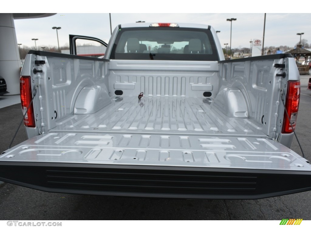 2017 F150 XLT SuperCab 4x4 - Ingot Silver / Earth Gray photo #6