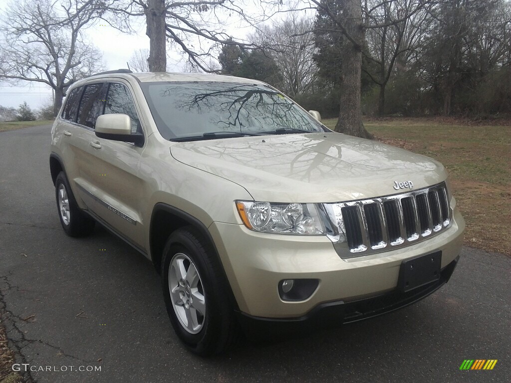 White Gold Metallic 2012 Jeep Grand Cherokee Laredo 4x4 Exterior Photo #118861094