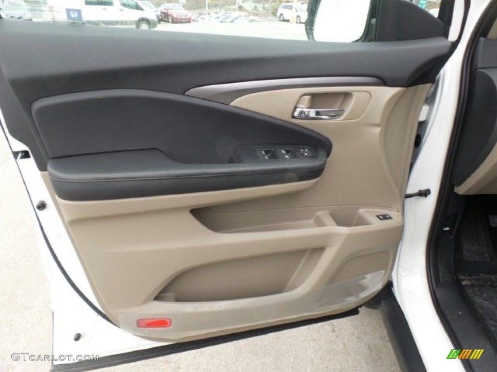 2017 Honda Pilot EX-L AWD Beige Door Panel Photo #118864577