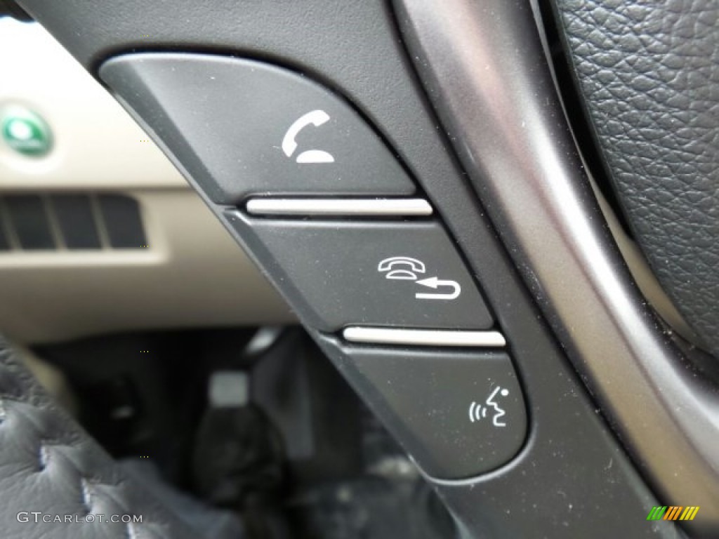 2017 Honda Pilot EX-L AWD Controls Photo #118864724