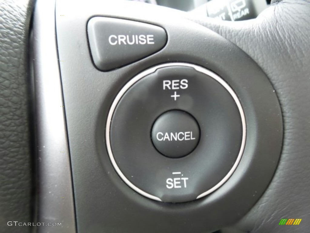 2017 Honda Pilot EX-L AWD Controls Photo #118864761
