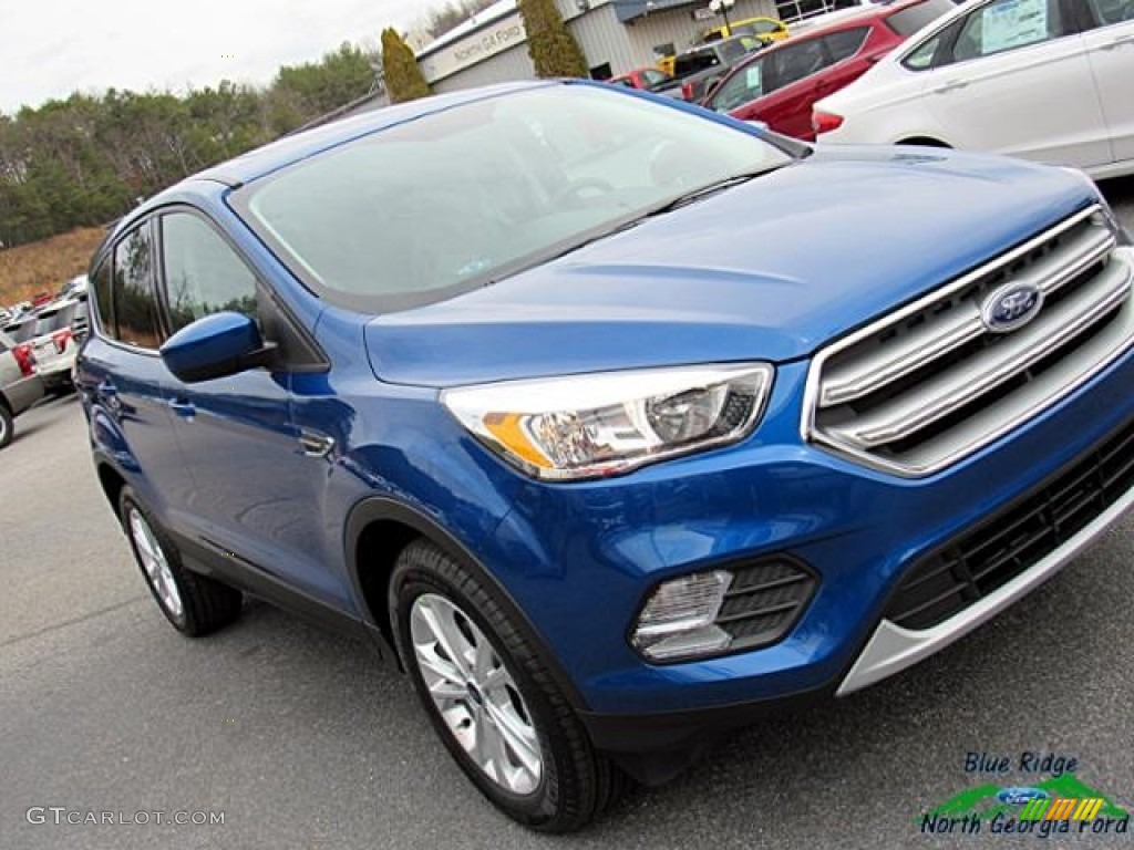 2017 Escape SE - Lightning Blue / Charcoal Black photo #34