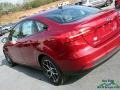 Ruby Red - Focus SEL Sedan Photo No. 37