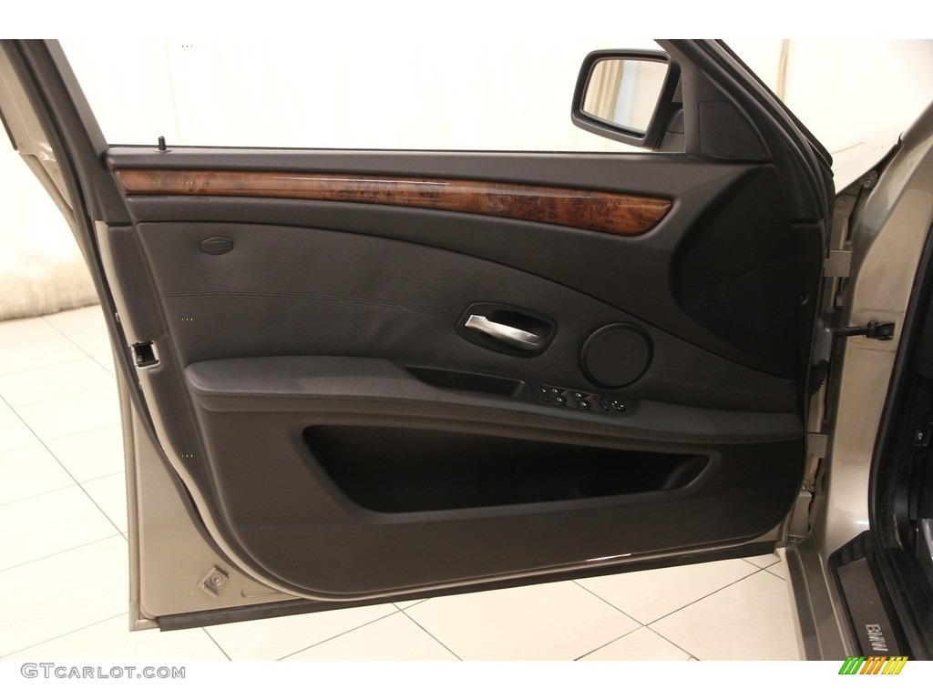 2008 5 Series 535xi Sedan - Platinum Bronze Metallic / Black Dakota Leather photo #4