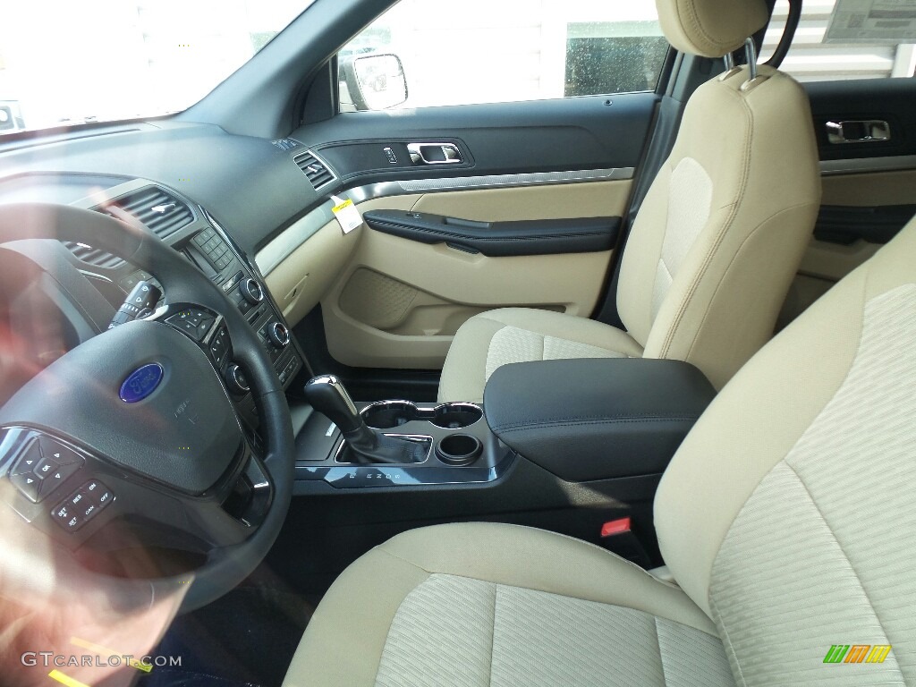 2017 Explorer FWD - Shadow Black / Medium Light Camel photo #5