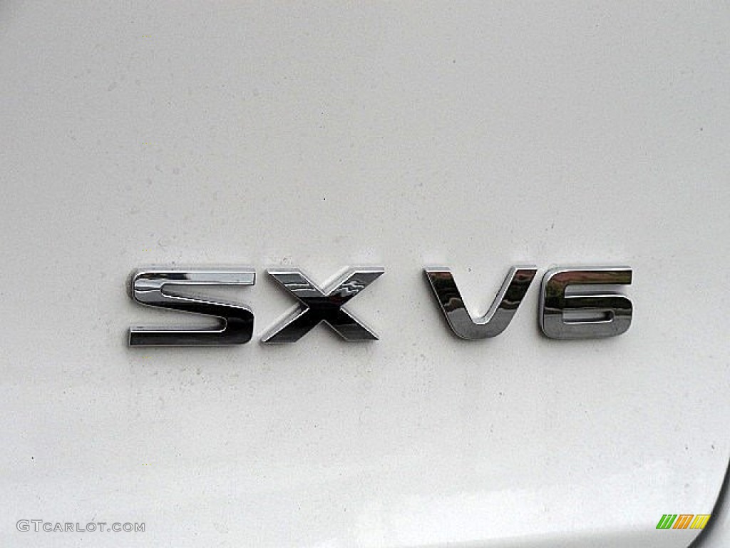 2017 Kia Sorento SX V6 AWD Marks and Logos Photos