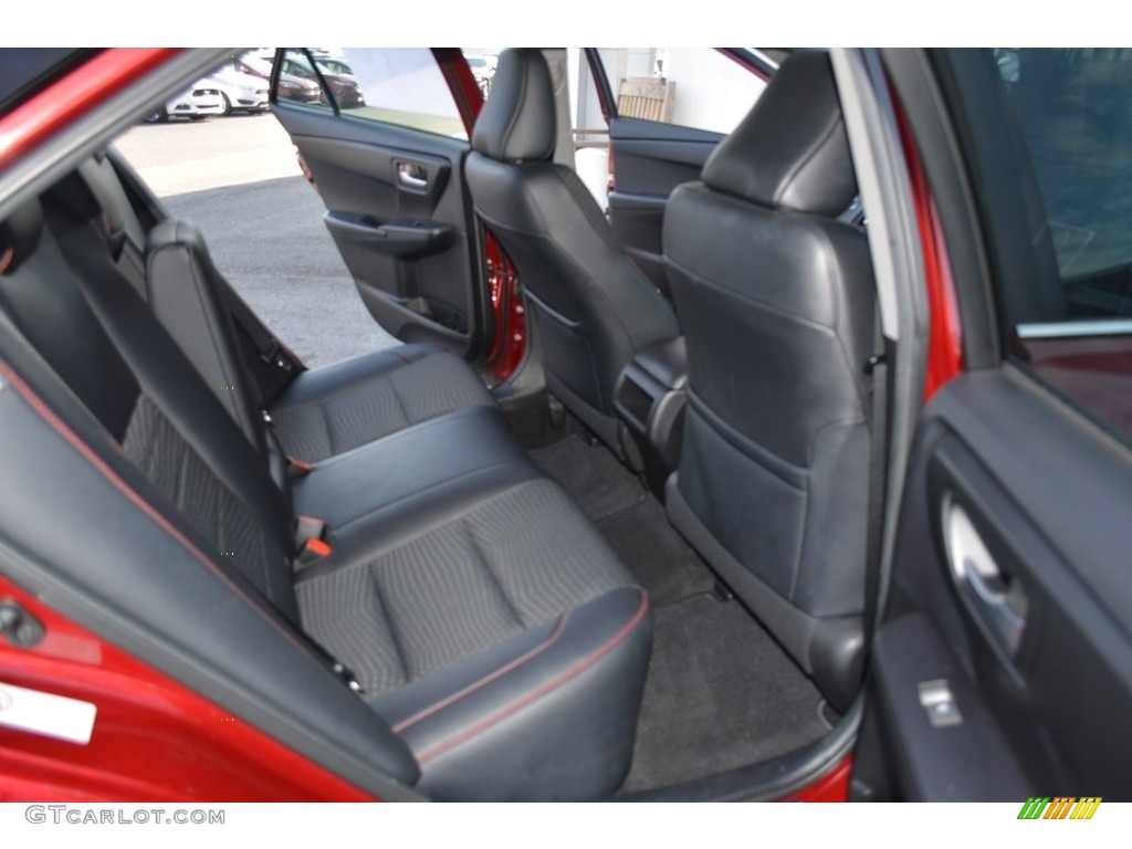 2015 Camry SE - Ruby Flare Pearl / Black photo #14
