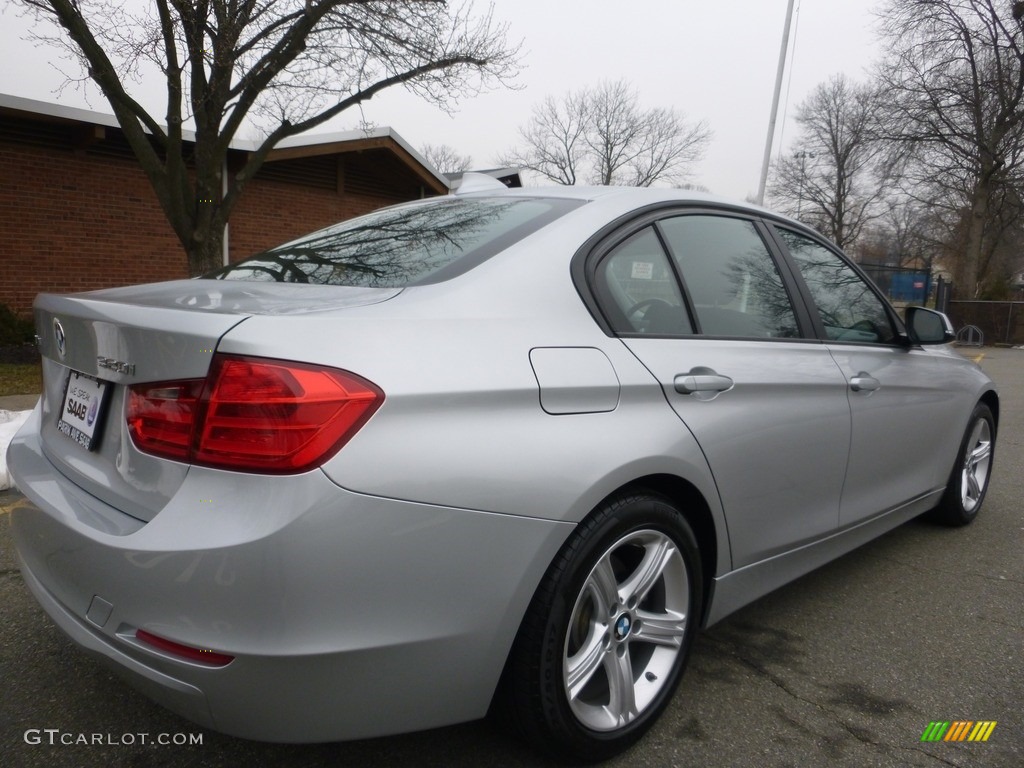 2014 3 Series 320i xDrive Sedan - Glacier Silver Metallic / Black photo #5