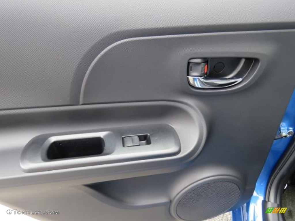 2016 Prius c Four - Blue Streak Metallic / Ash/Black photo #7