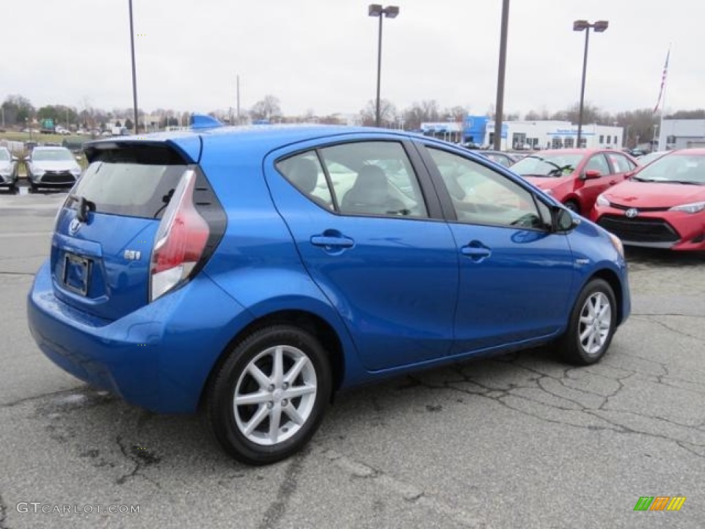 2016 Prius c Four - Blue Streak Metallic / Ash/Black photo #25