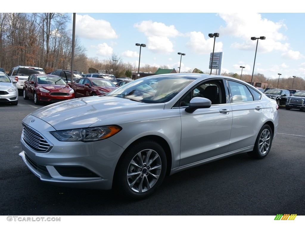 2017 Fusion SE - Ingot Silver / Ebony photo #3