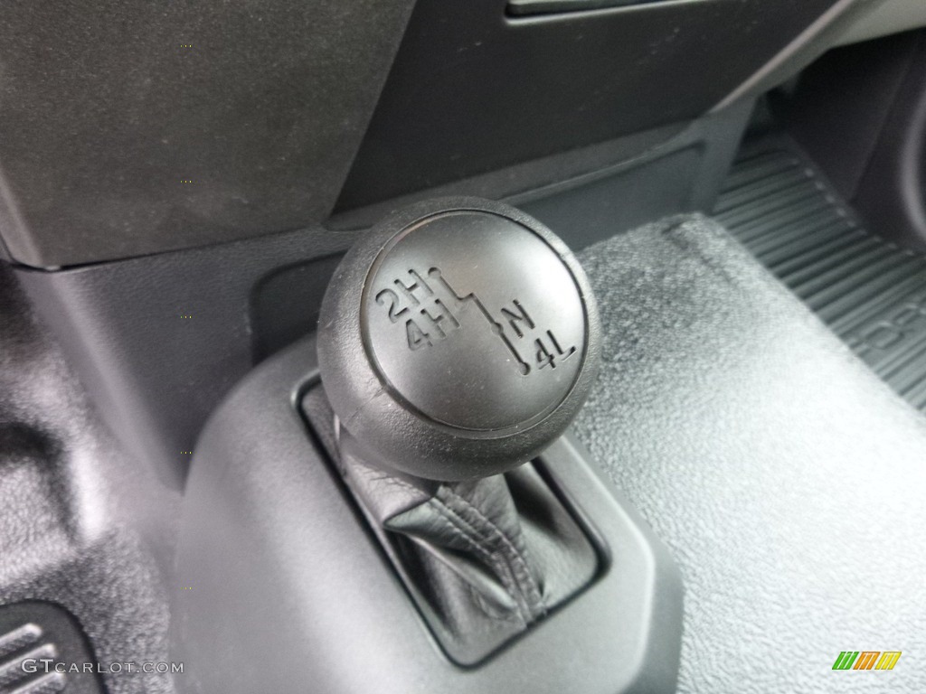 2017 Ford F550 Super Duty XL Regular Cab 4x4 Chassis Transmission Photos