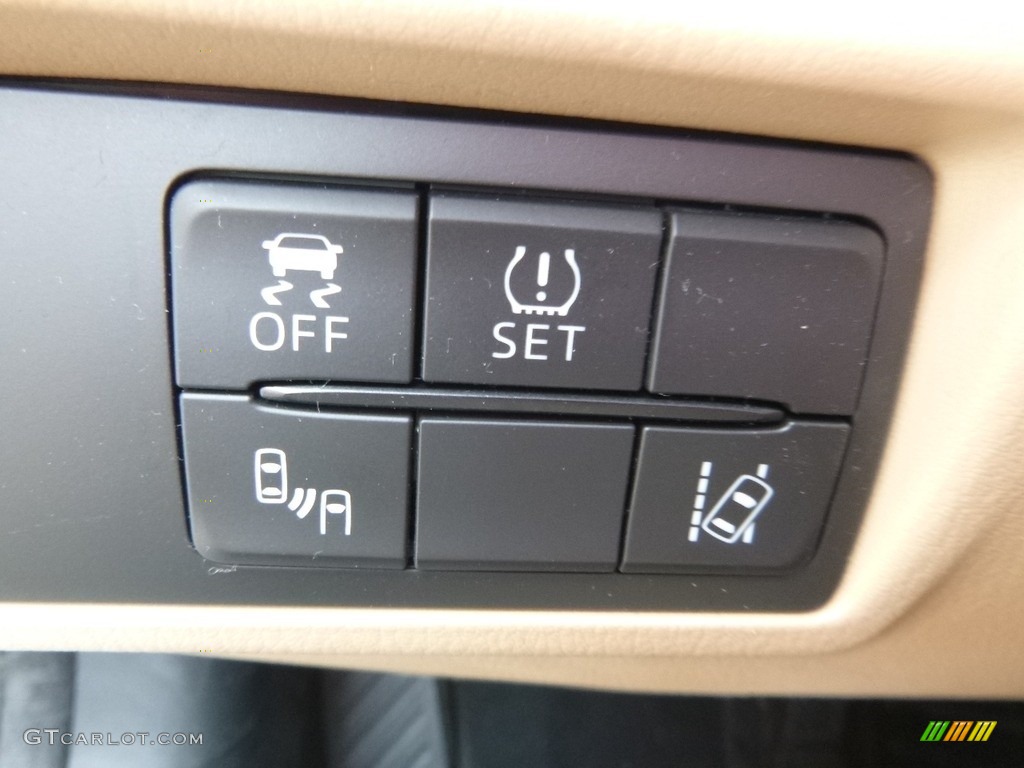 2017 Mazda MX-5 Miata RF Grand Touring Controls Photo #118880575