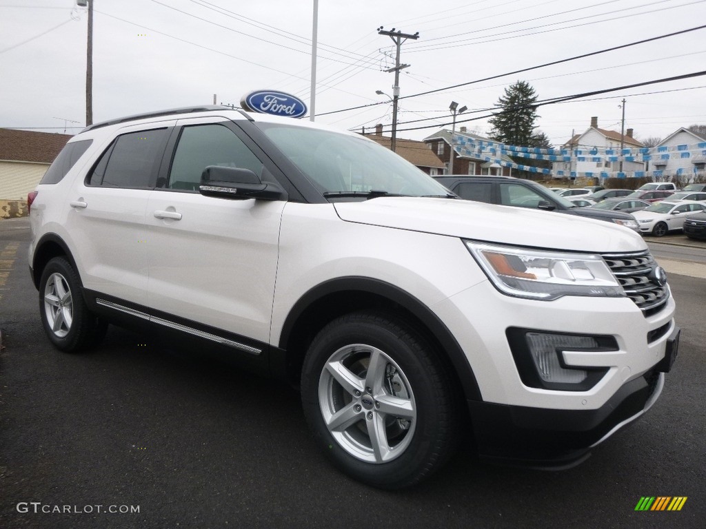 2017 Explorer XLT 4WD - White Platinum / Ebony Black photo #3
