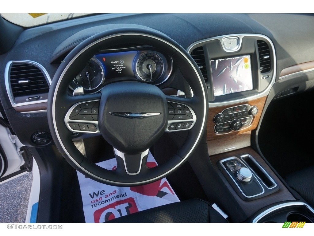 2017 Chrysler 300 C Platinum Black Dashboard Photo #118884310
