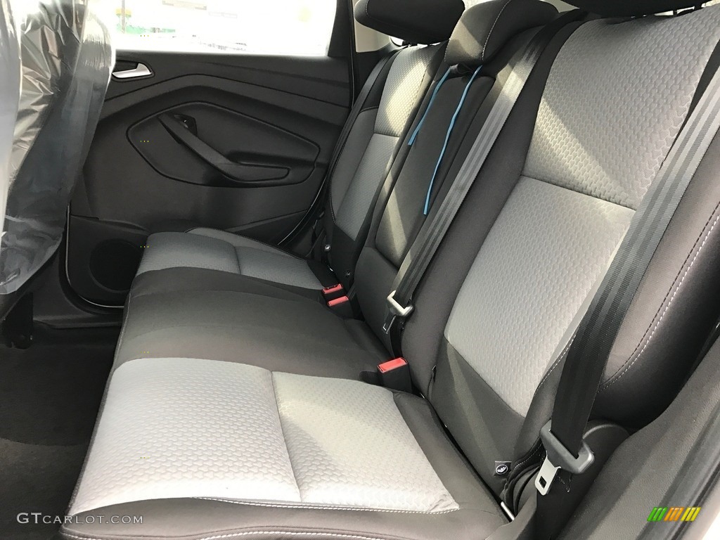 2017 Escape SE 4WD - White Gold / Charcoal Black photo #7