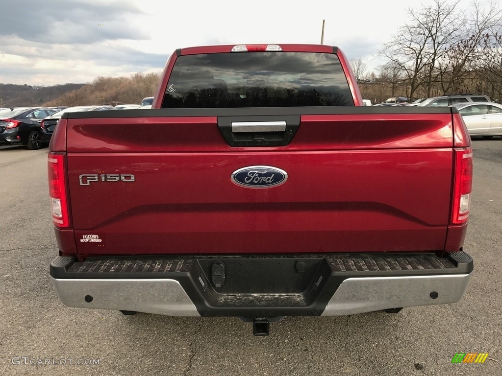 2017 F150 XLT SuperCrew 4x4 - Ruby Red / Earth Gray photo #6