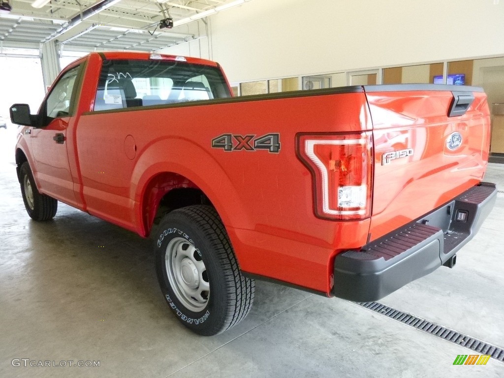 2017 F150 XL Regular Cab 4x4 - Race Red / Earth Gray photo #4