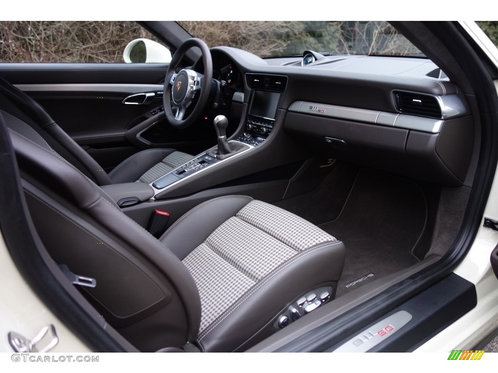 2014 Porsche 911 50th Anniversary Edition Front Seat Photo #118890169