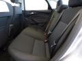 Ingot Silver - Focus SE Sedan Photo No. 8
