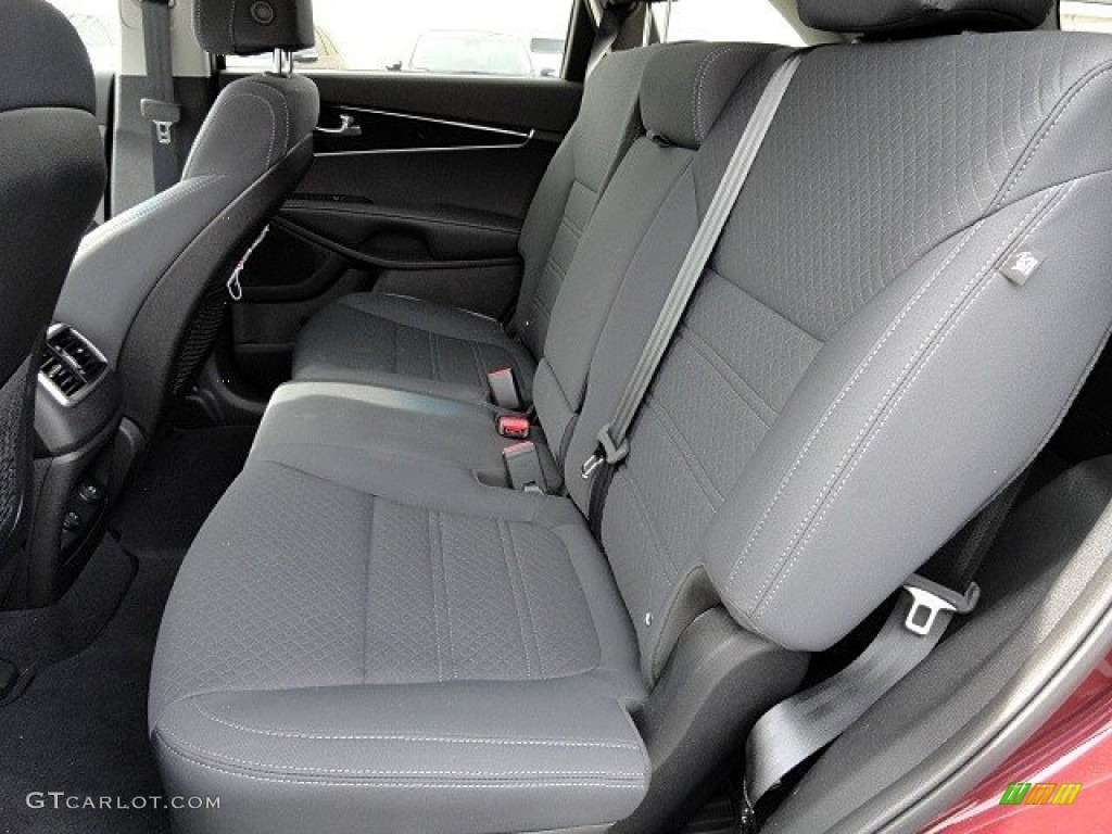 2017 Kia Sorento LX Rear Seat Photos