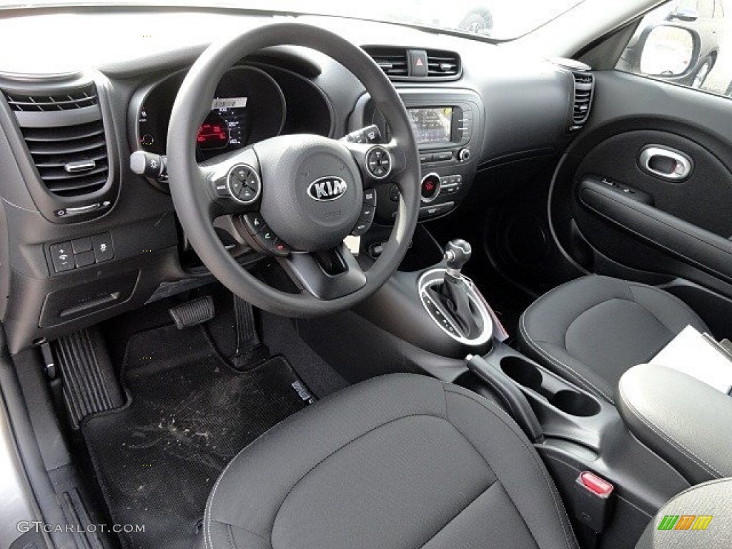 Black Interior 2017 Kia Soul + Photo #118892962