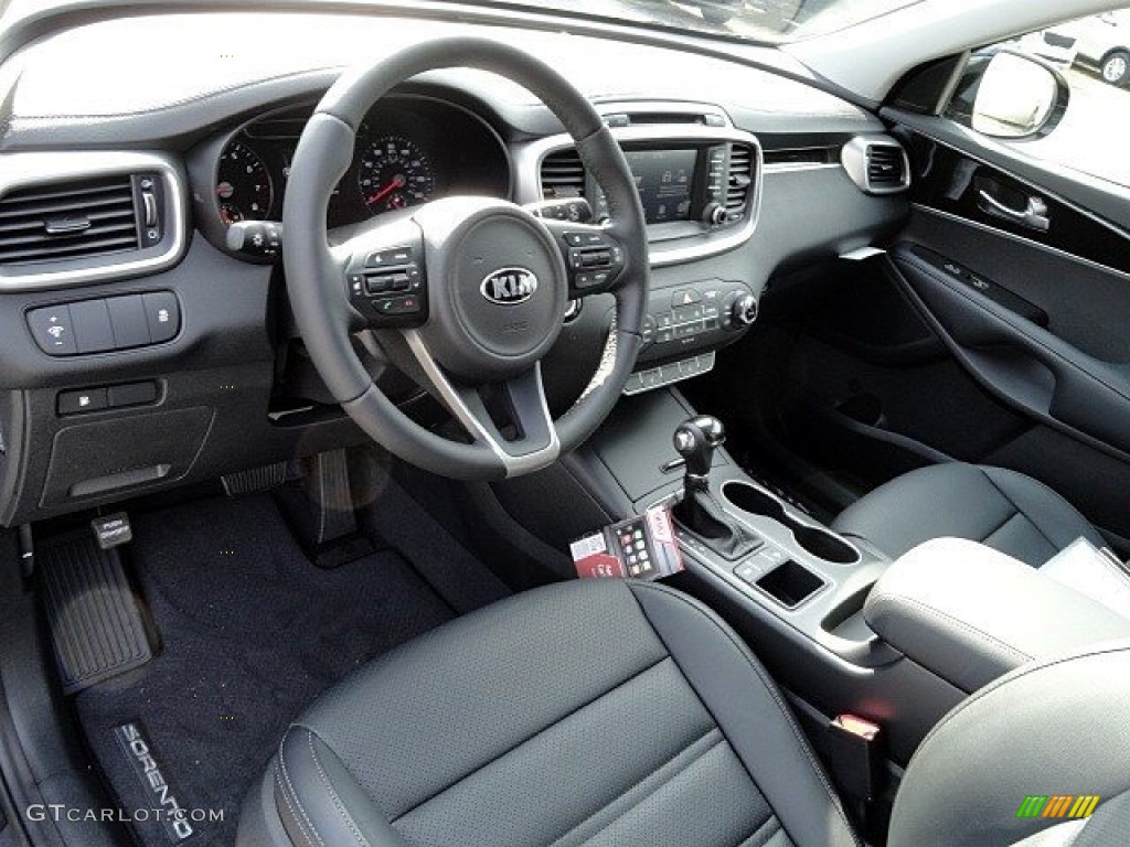 2017 Sorento LX - Platinum Graphite / Black photo #14