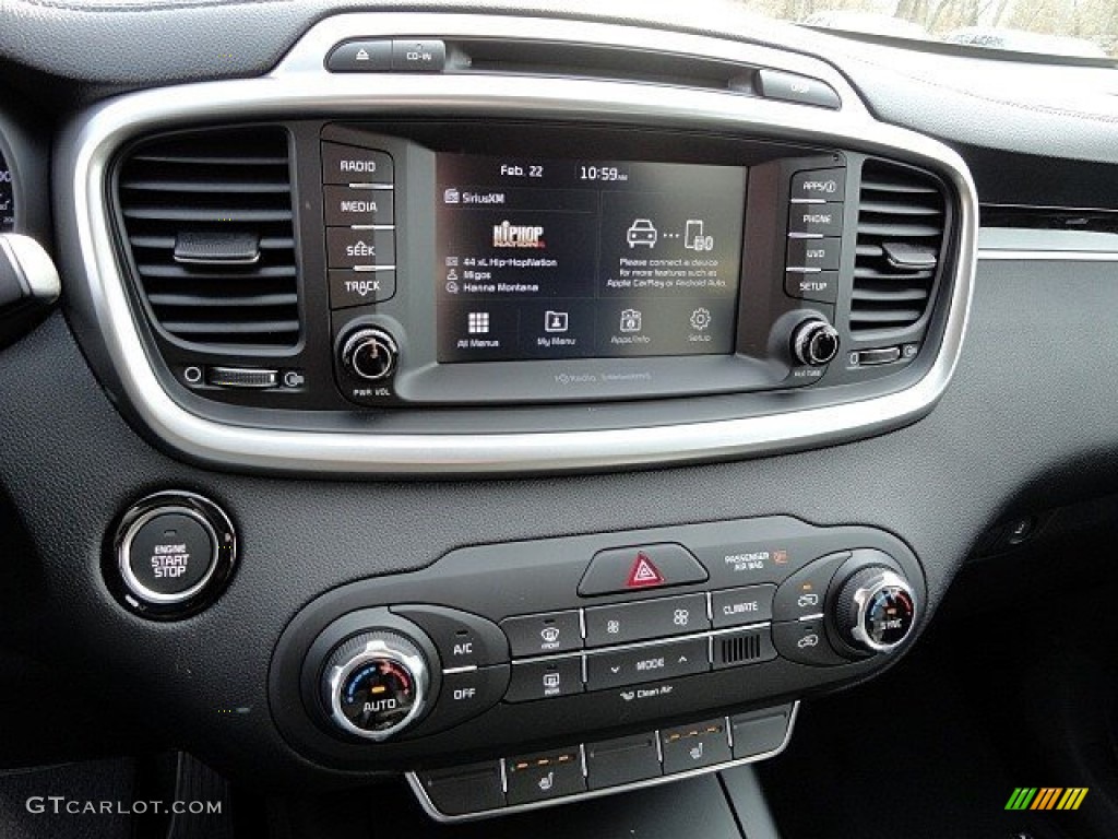 2017 Sorento LX - Platinum Graphite / Black photo #16