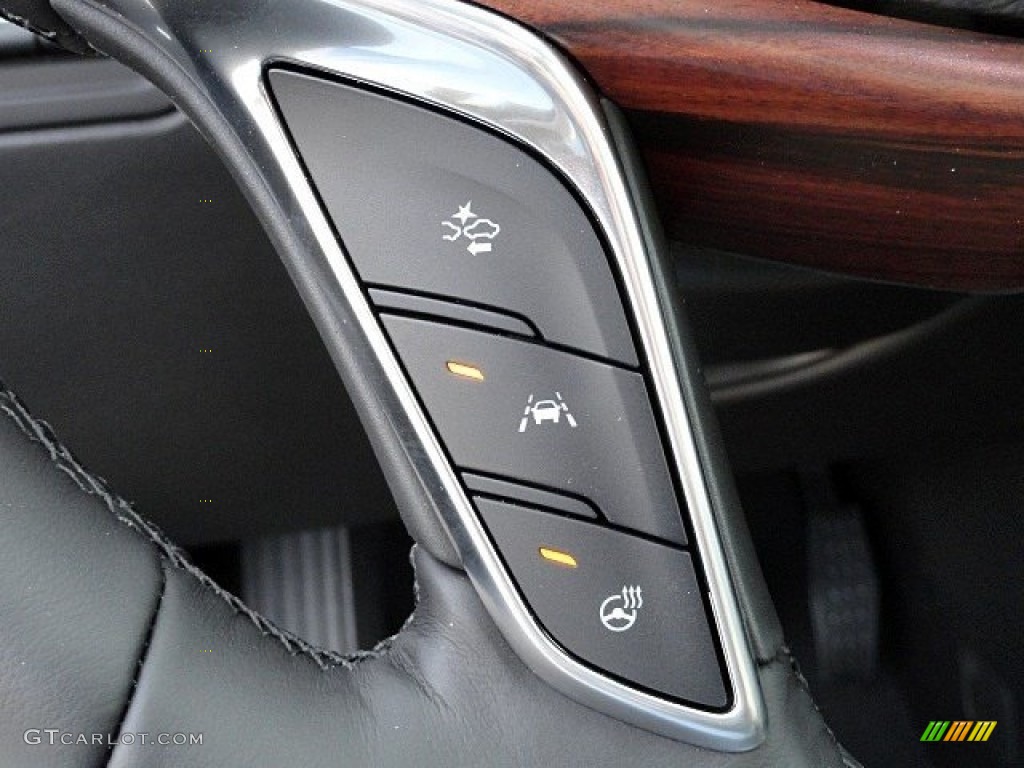 2017 Cadillac XT5 Platinum AWD Controls Photo #118895530