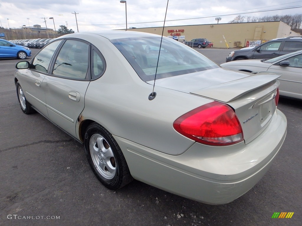 2006 Taurus SE - Gold Ash Metallic / Medium/Dark Pebble Beige photo #2