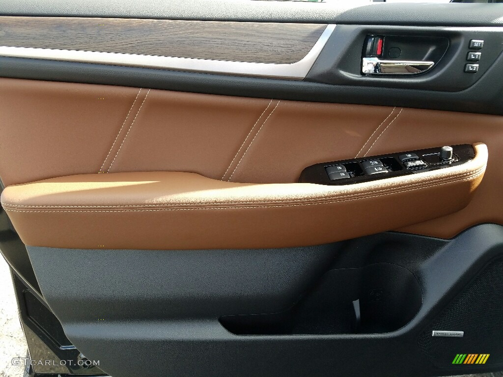 2017 Subaru Outback 3.6R Touring Java Brown Door Panel Photo #118900826