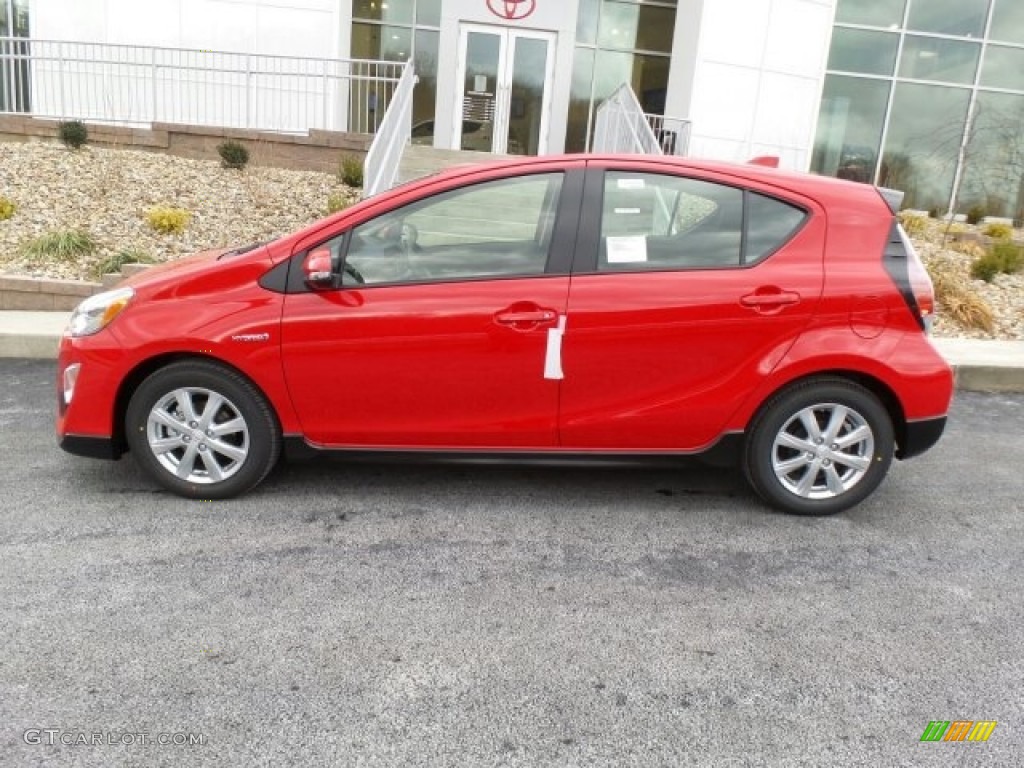 Absolutly Red 2017 Toyota Prius c Two Exterior Photo #118902119