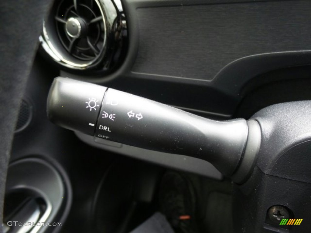 2017 Toyota Prius c Two Controls Photo #118902377