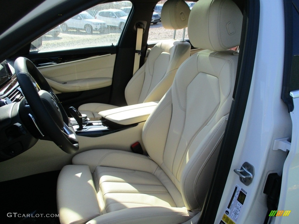 2017 BMW 5 Series 530i xDrive Sedan Front Seat Photo #118907822